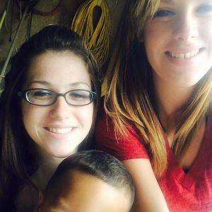 Meet your Posher, Caitlyn